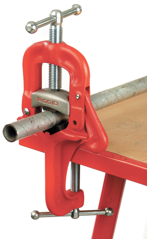 RIDGID 40125 39 1/8 - 2-1/2" Portable Kit Yoke Vise